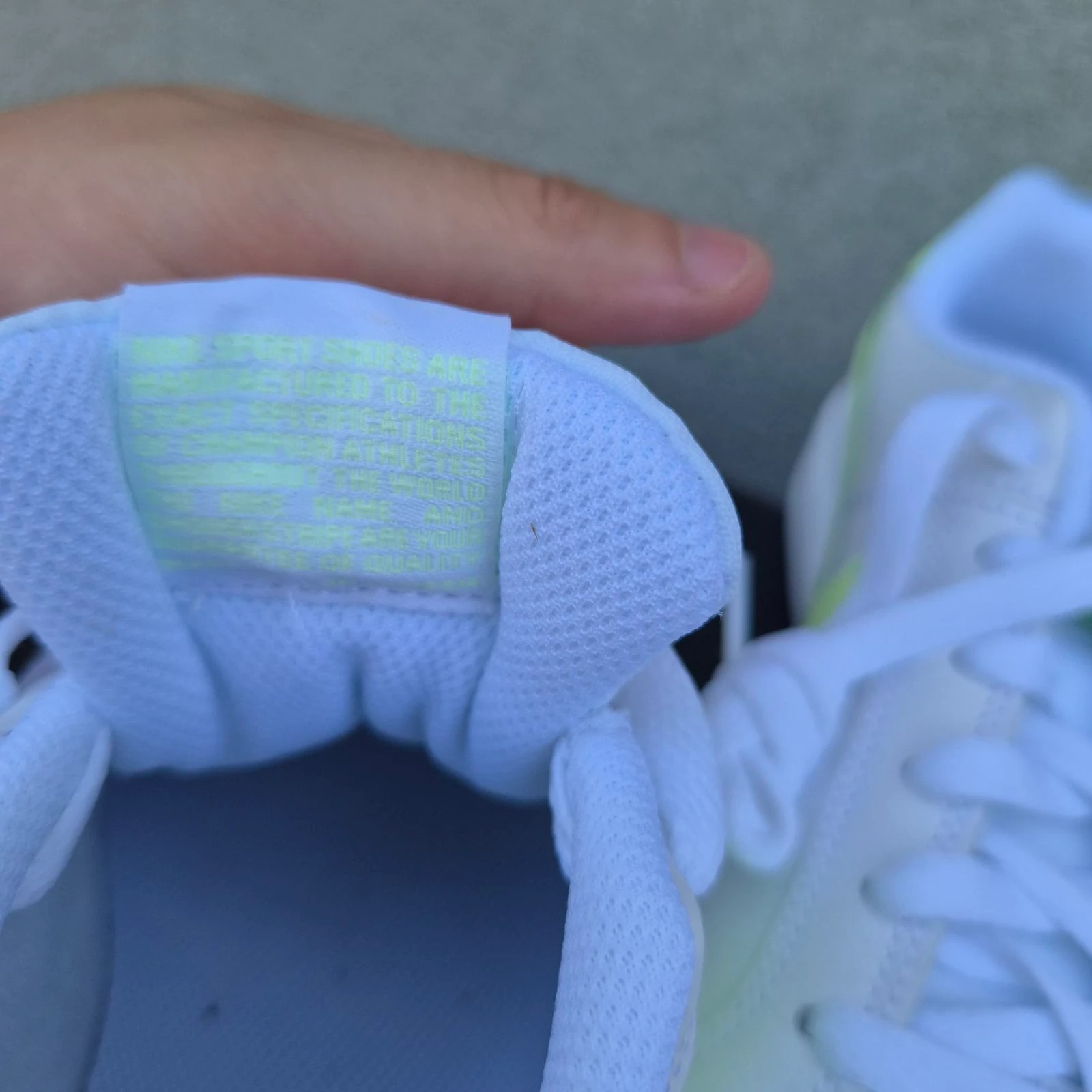 Nike sneakers – photo 6